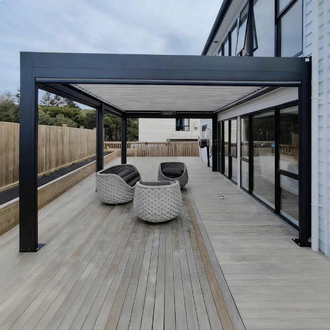 アルミ製ベネチアンパーゴラ、電動スマートサンルームパビリオン - Smart Garden Electric Pergola のレビューと価格